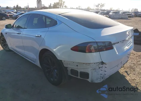 2018 Tesla Model S 100D/75D/P100D from USA, damaged, VIN 5YJSA1E25JF298229